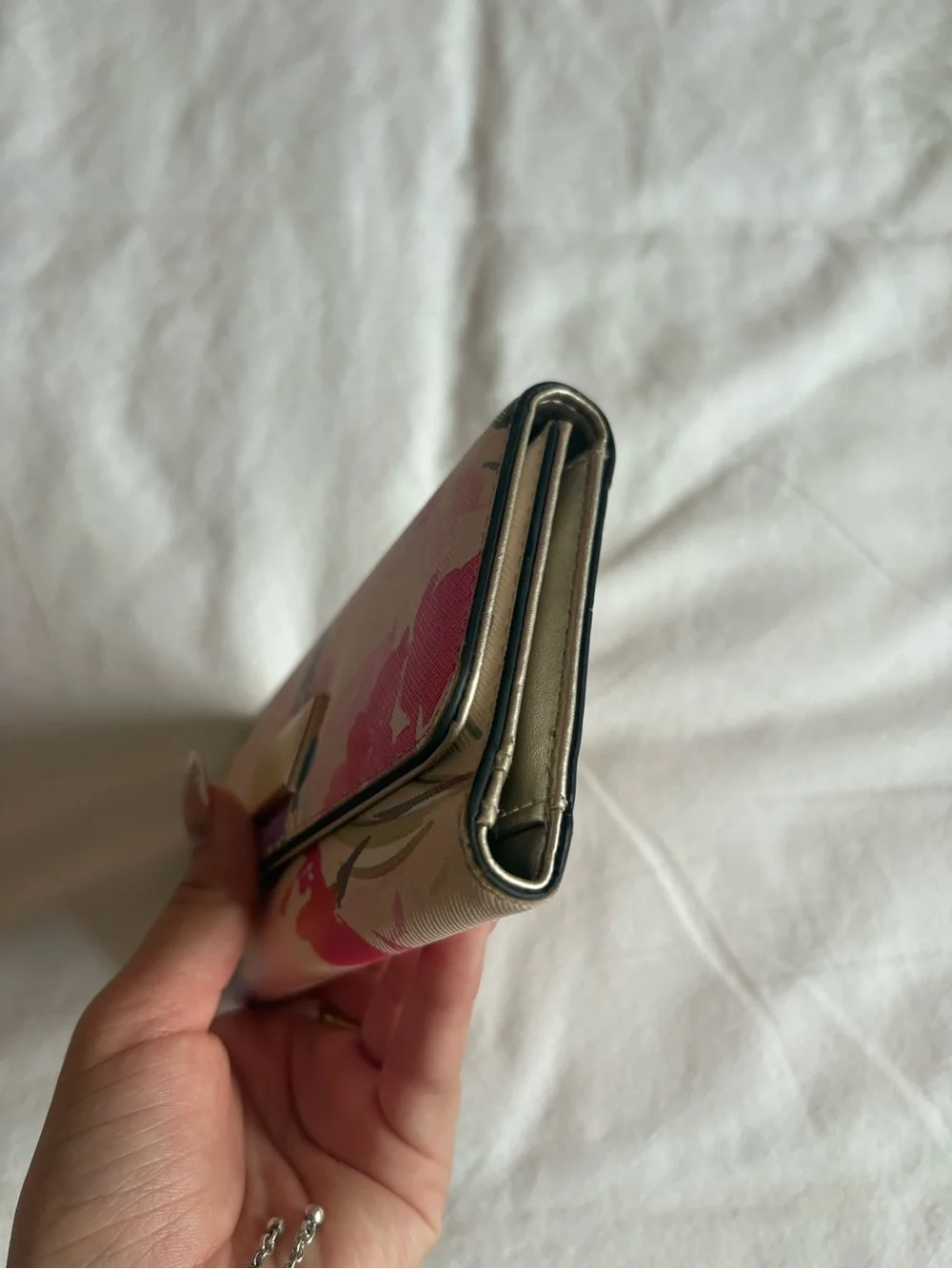 GUESS Floral Pink Cream Women's Wallet